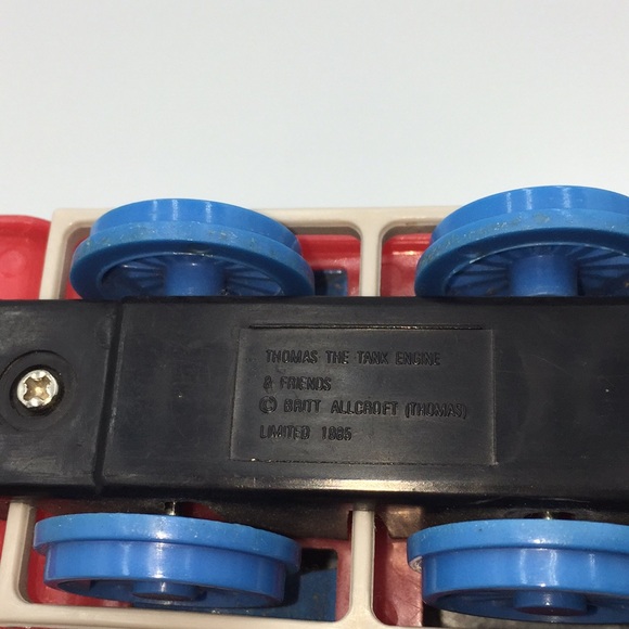 Thomas the Tank Engine Diecast Trains + Bath Toy Thomas & Friends - Picture 6 of 16